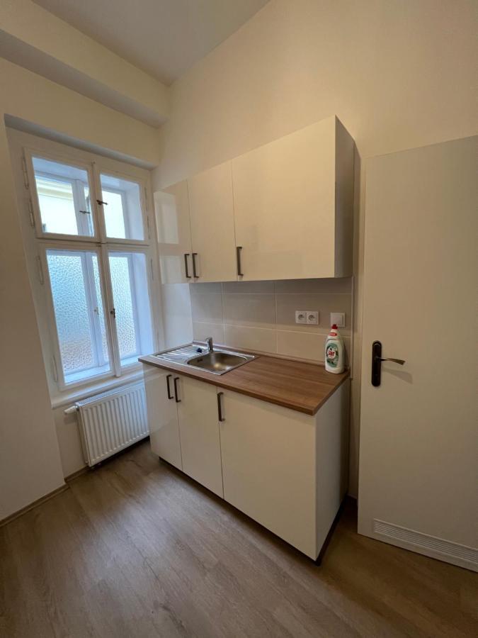 Apartmany Soukenicka Прага Экстерьер фото