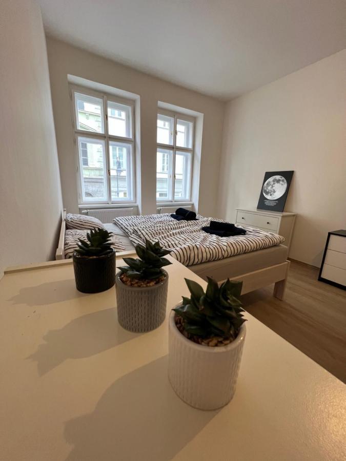 Apartmany Soukenicka Прага Экстерьер фото